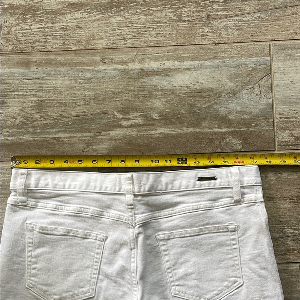 Carve Designs White Distressed Jean Shorts Cut-Off Style - Picture 5 of 9
